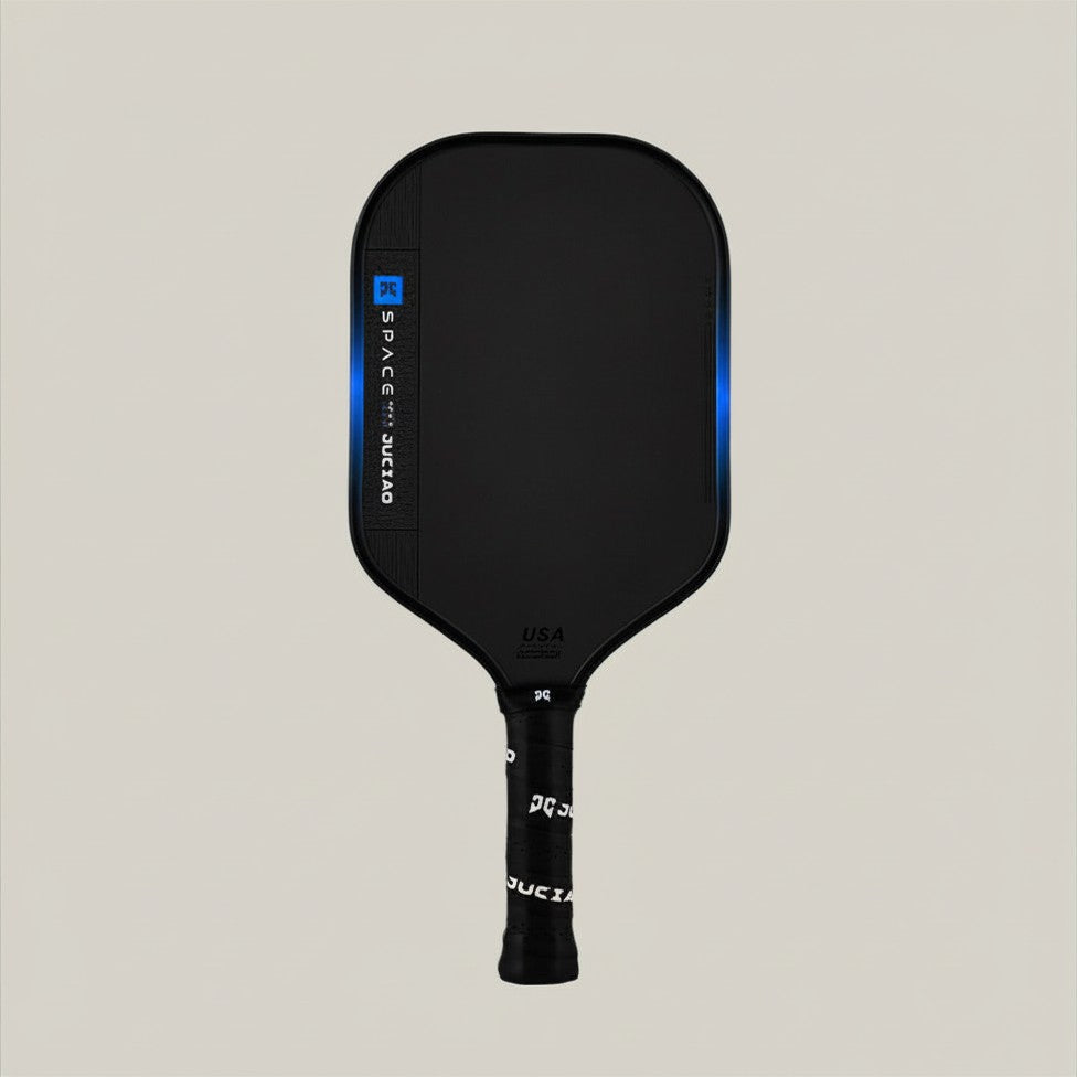 RallyWell carbon fibre pickleball paddle for Australian hard courts